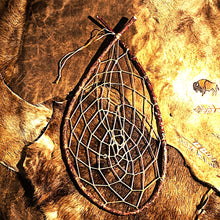 TRADITIONAL OJIBWA DREAMCATCHER - dc117